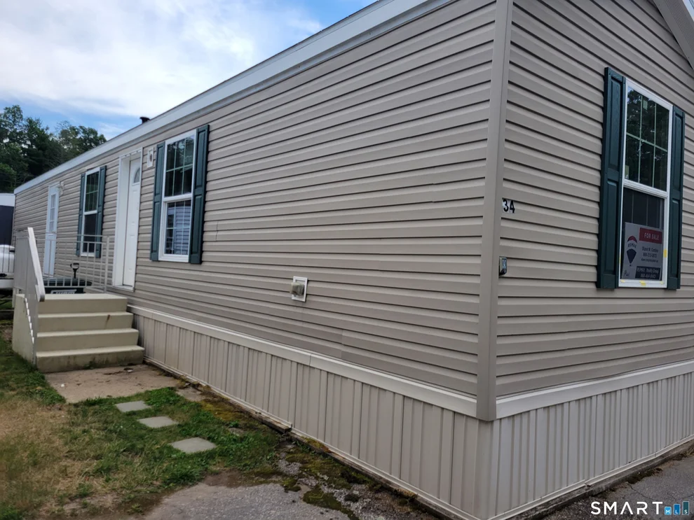 Unit for sale at 1290 North Road, Groton, CT 06340