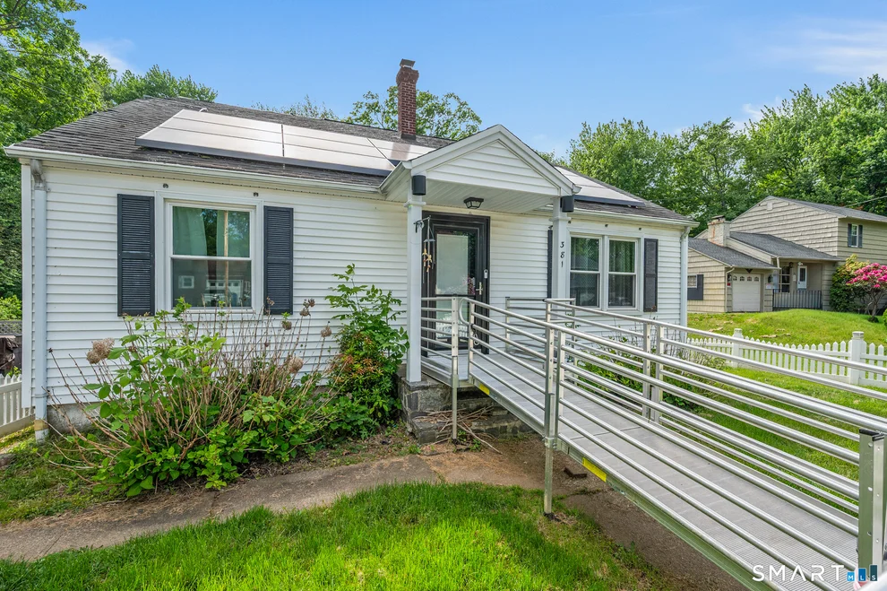 Unit for sale at 381 Chestnut Hill Avenue, Waterbury, CT 06704