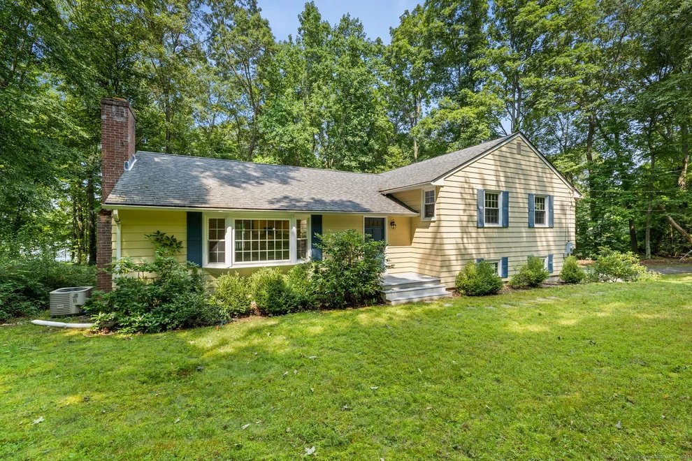 Unit for sale at 205 Strickland Street, Glastonbury, CT 06033