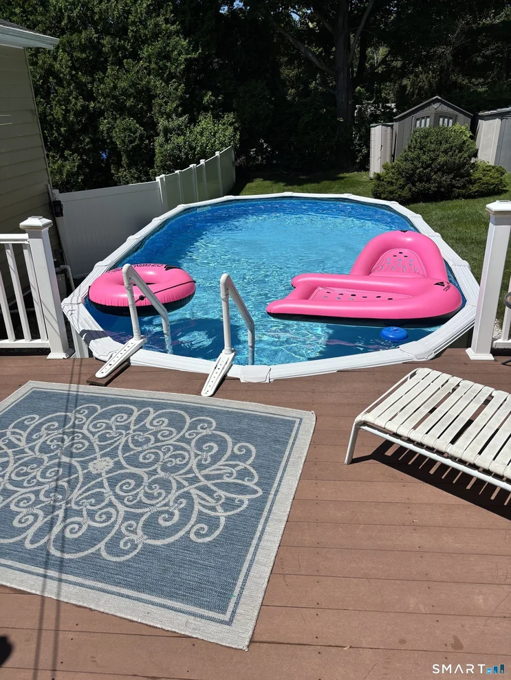 Unit for sale at 7 Bittersweet Drive, Danbury, CT 06811