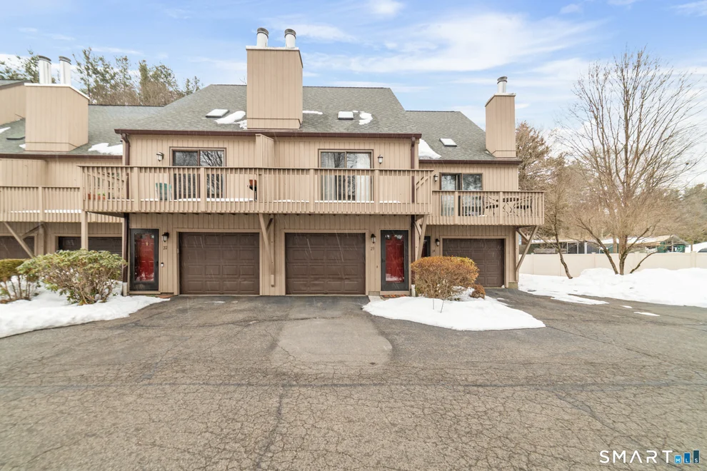 Unit for sale at 29 Moss Avenue, Seymour, CT 06483
