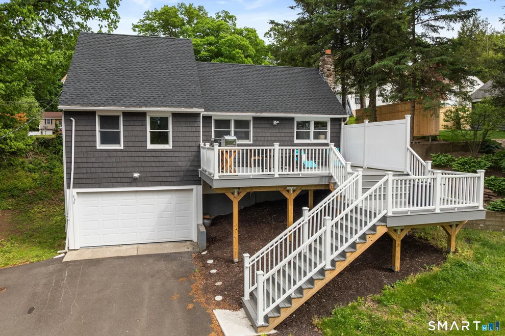 Unit for sale at 440 Lakeview Drive, Suffield, CT 06093