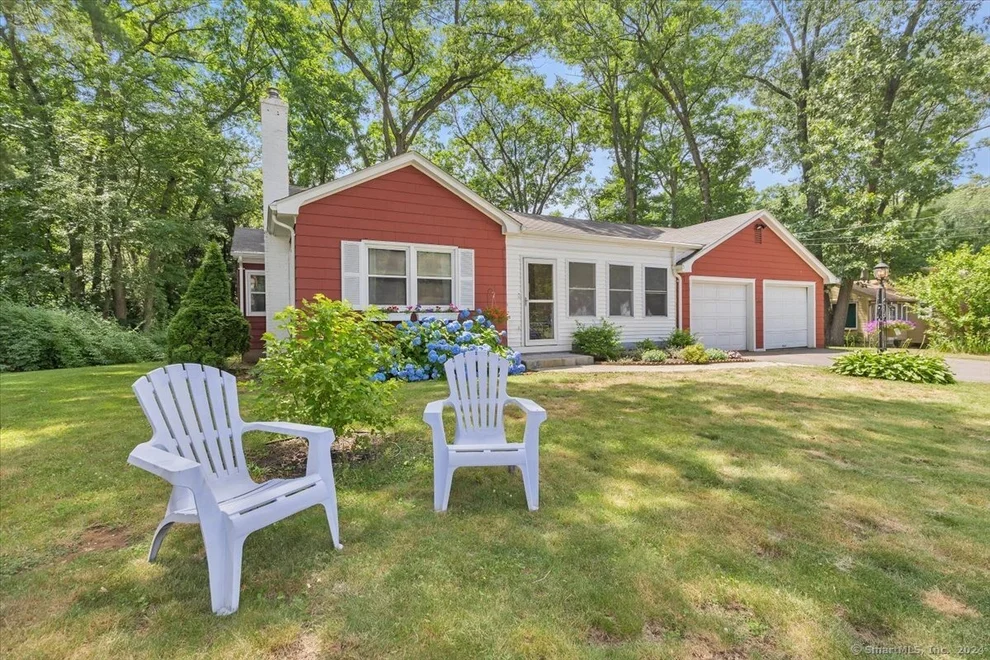 Unit for sale at 555 Oak Street, East Hartford, CT 06118
