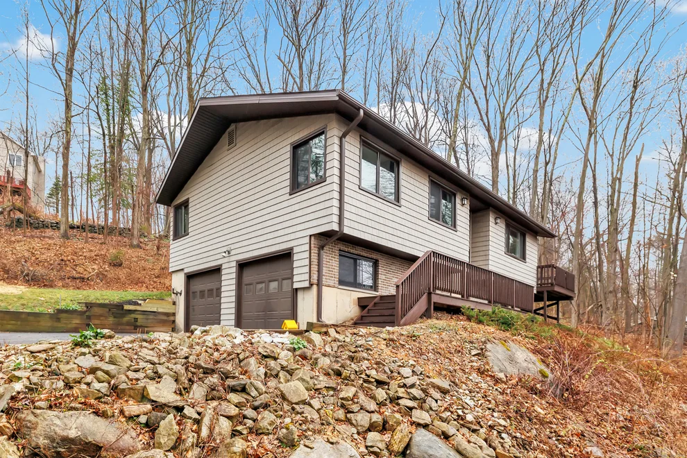 Unit for sale at 41 Elbow Hill Road, Brookfield, CT 06804