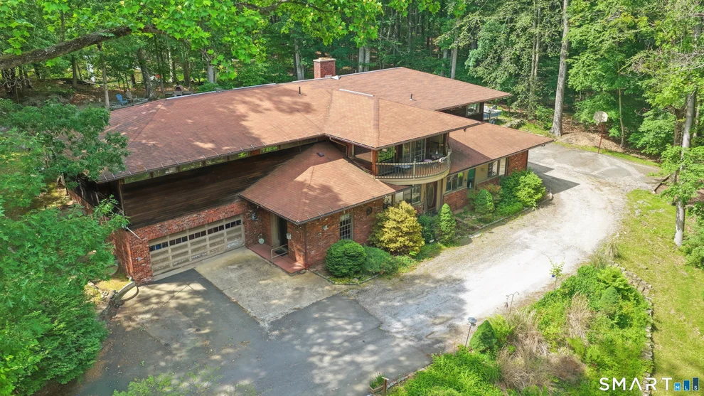 Unit for sale at 345 Rimmon Road, Woodbridge, CT 06525