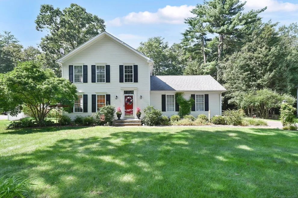 Unit for sale at 7 Rebecca Lane, Simsbury, CT 06070