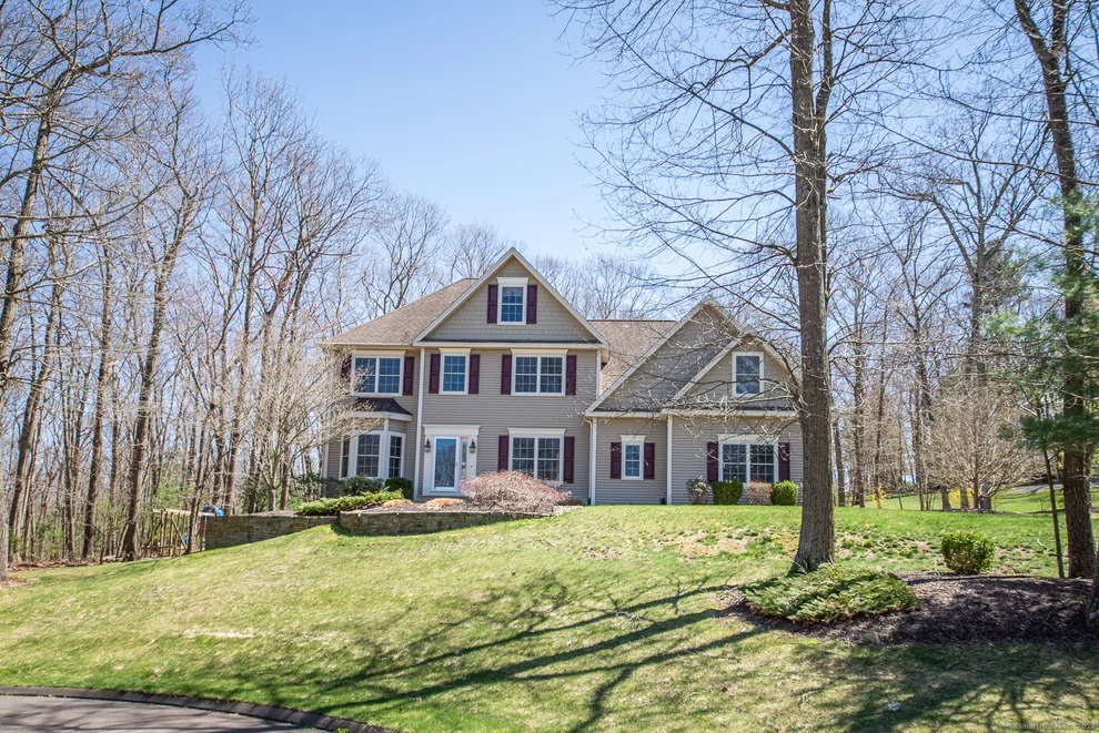 Unit for sale at 10 Azalea Lane, Ellington, CT 06029