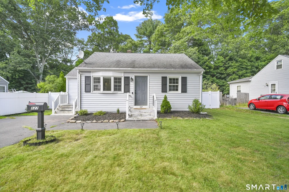 Unit for sale at 127 Deepwood Drive, Manchester, CT 06040