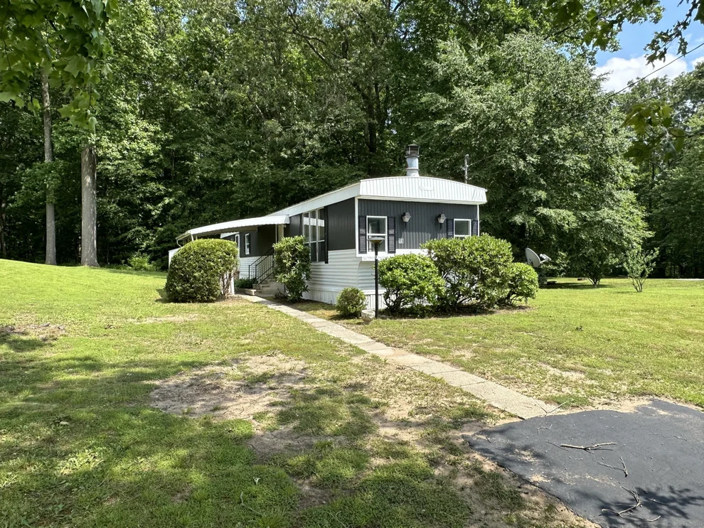 Unit for sale at 15 Valley Lane, Prospect, CT 06712