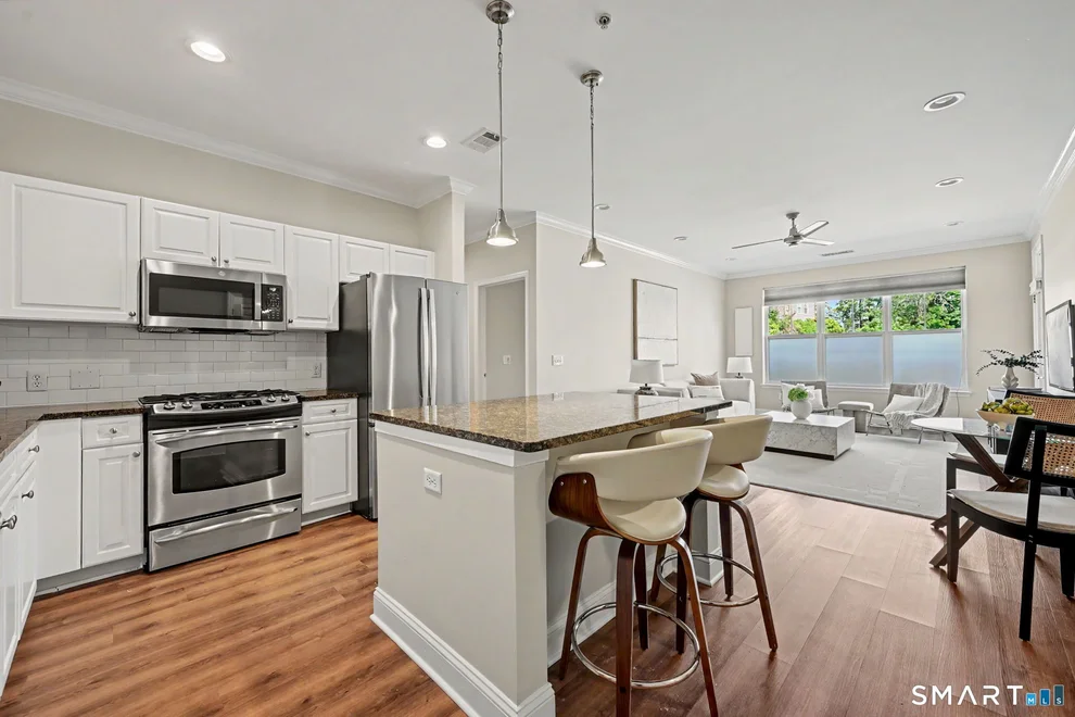 Unit for sale at 850 Main Street, Stamford, CT 06902