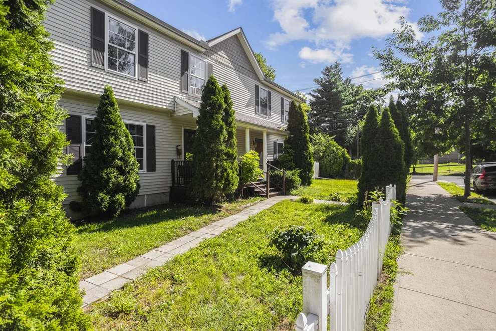 Unit for sale at 11 Read Street, New Haven, CT 06511