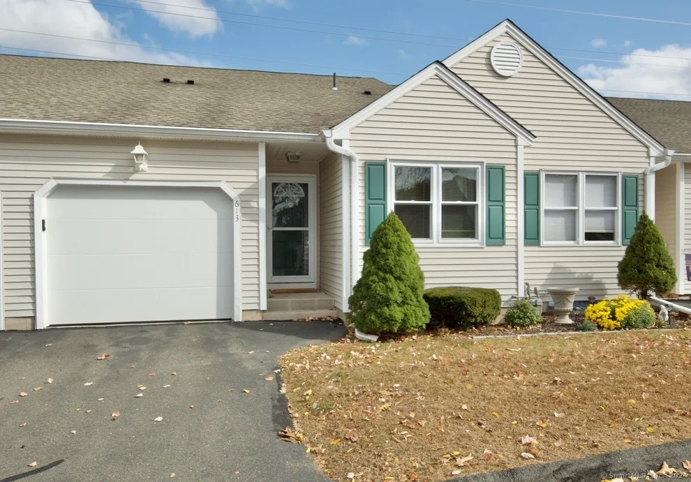 Unit for sale at 613 Overlook Path, Southington, CT 06489