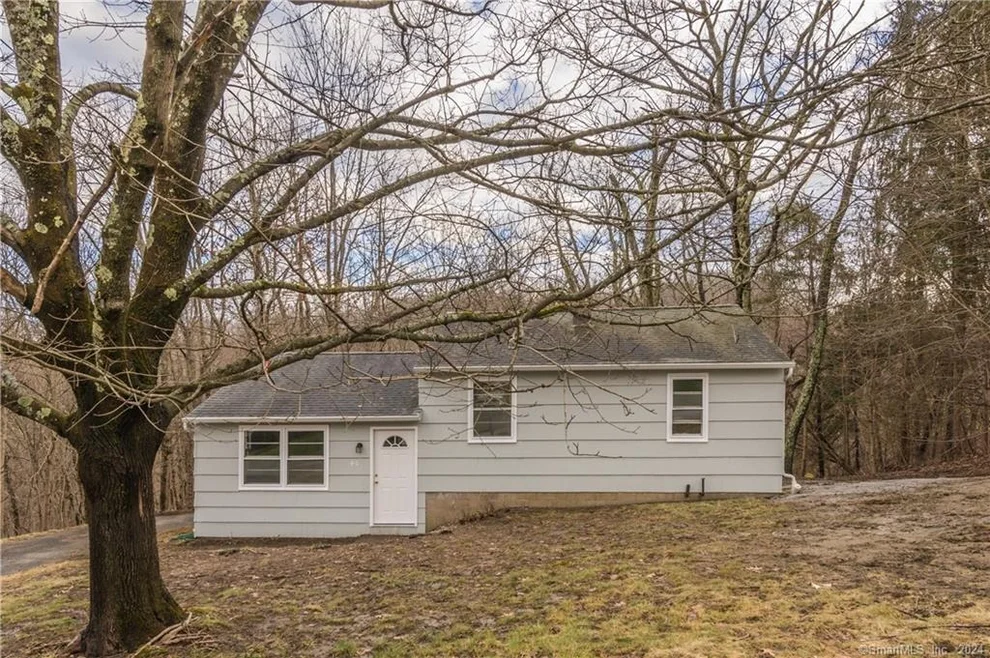 Unit for sale at 46 Kennedy Drive, Thomaston, CT 06787