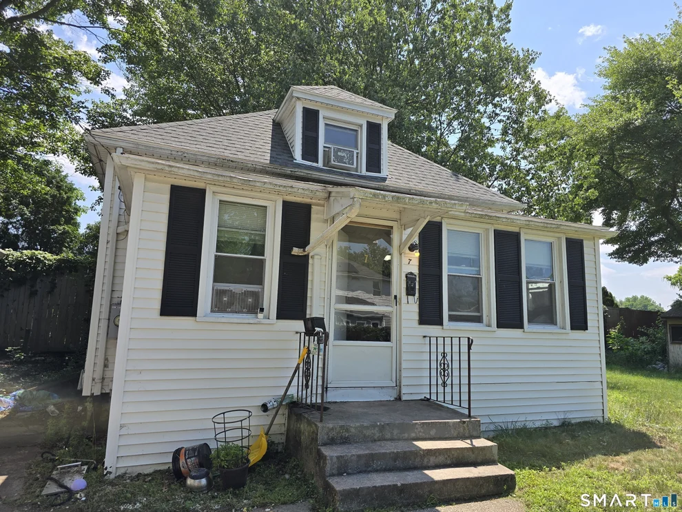 Unit for sale at 7 Willys Street, East Hartford, CT 06118
