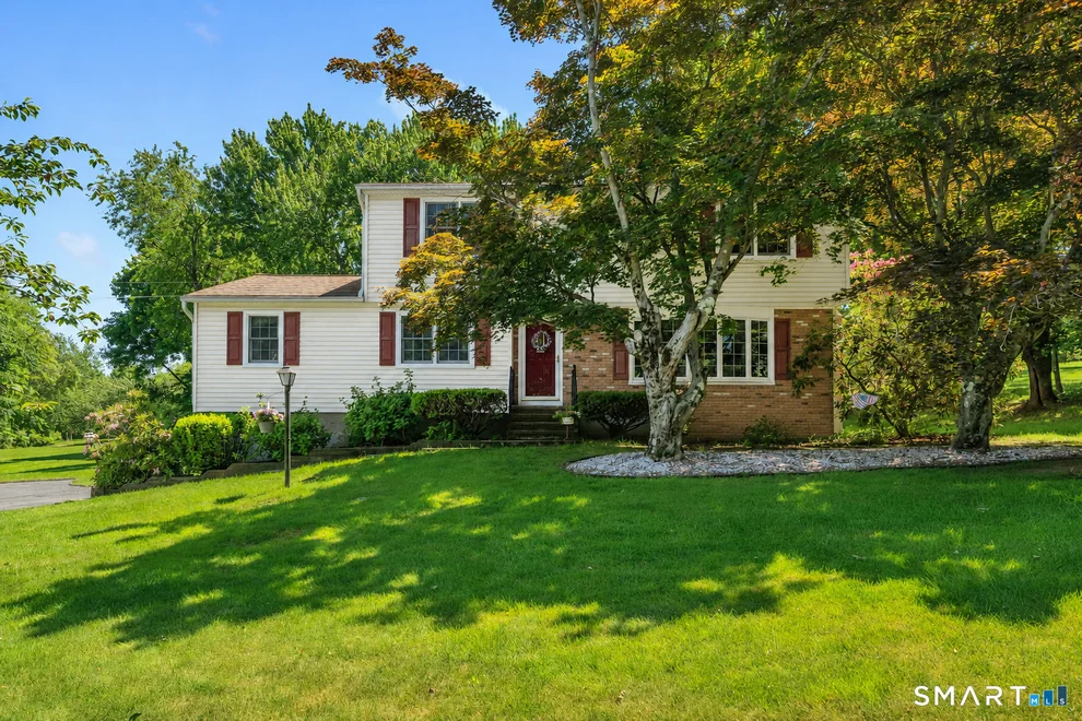 Unit for sale at 82 Spoke Drive, Shelton, CT 06484