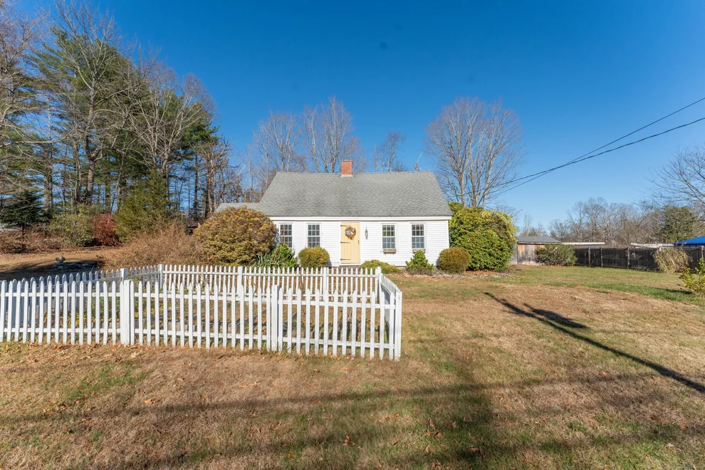 Unit for sale at 51 Westminster Road, Canterbury, CT 06331