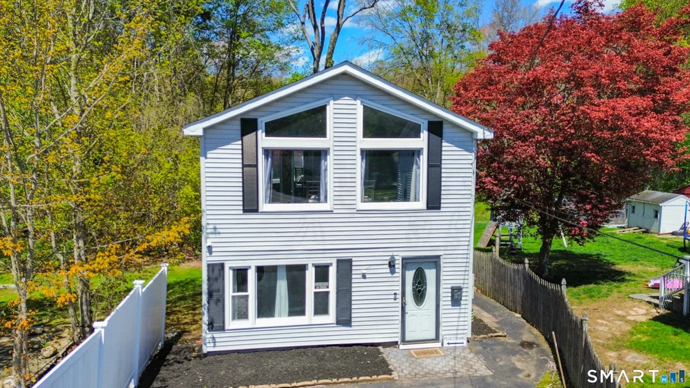 Unit for sale at 20 French Street, Seymour, CT 06483