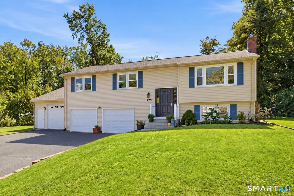 Unit for sale at 775 Overhill Drive, Suffield, CT 06078