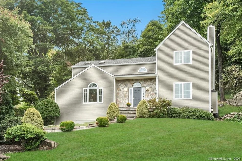 Unit for sale at 876 Stillwater Road, Stamford, CT 06902