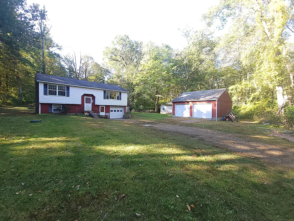 Unit for sale at 63 Estabrooks Road, Hampton, CT 06247