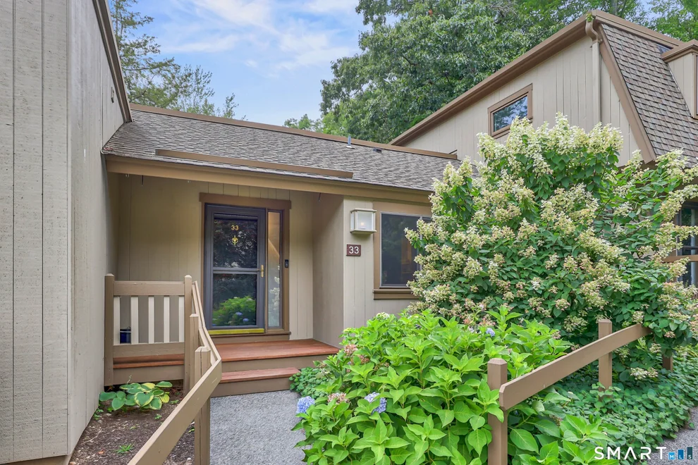 Unit for sale at 33 Great Meadow Lane, Farmington, CT 06001