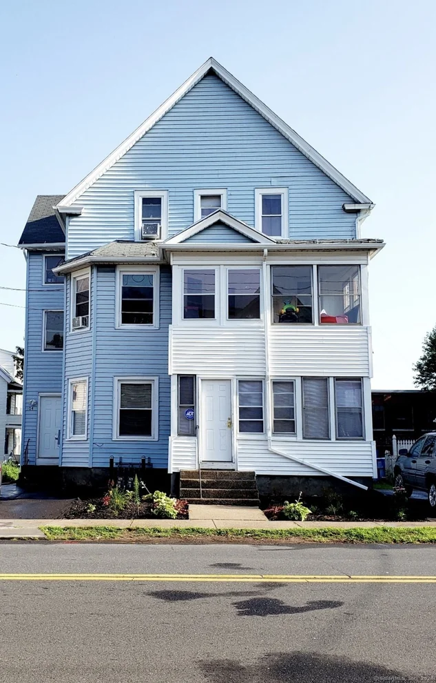 Unit for sale at 104 Dwight Street, New Britain, CT 06051