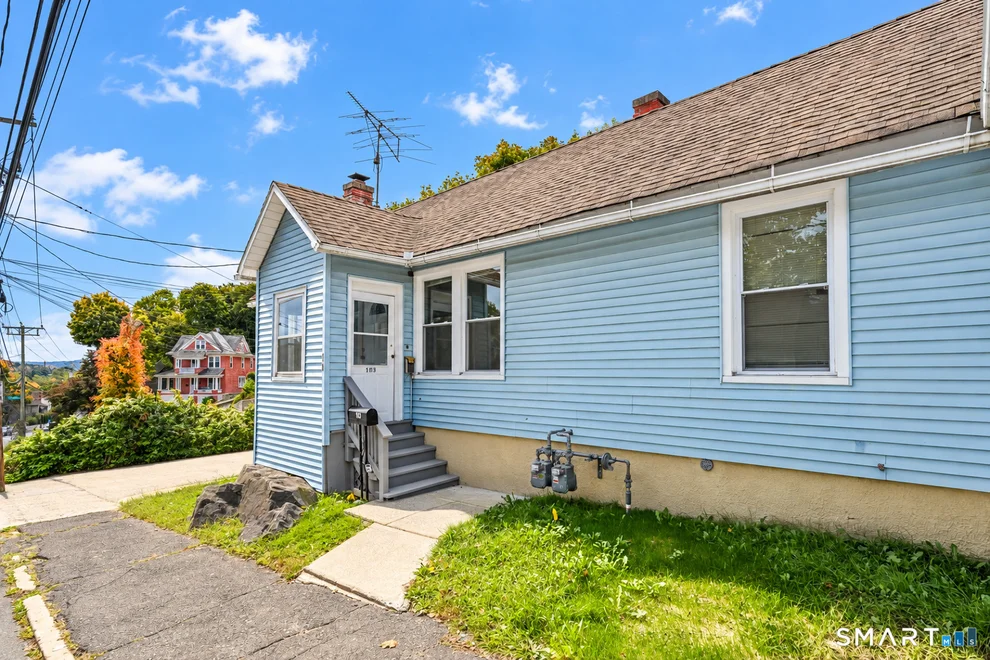 Unit for sale at 113 Bunker Hill Avenue, Waterbury, CT 06708