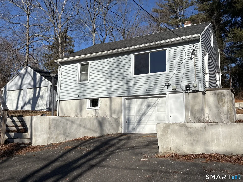 Unit for sale at 16 Strong Street, Burlington, CT 06013