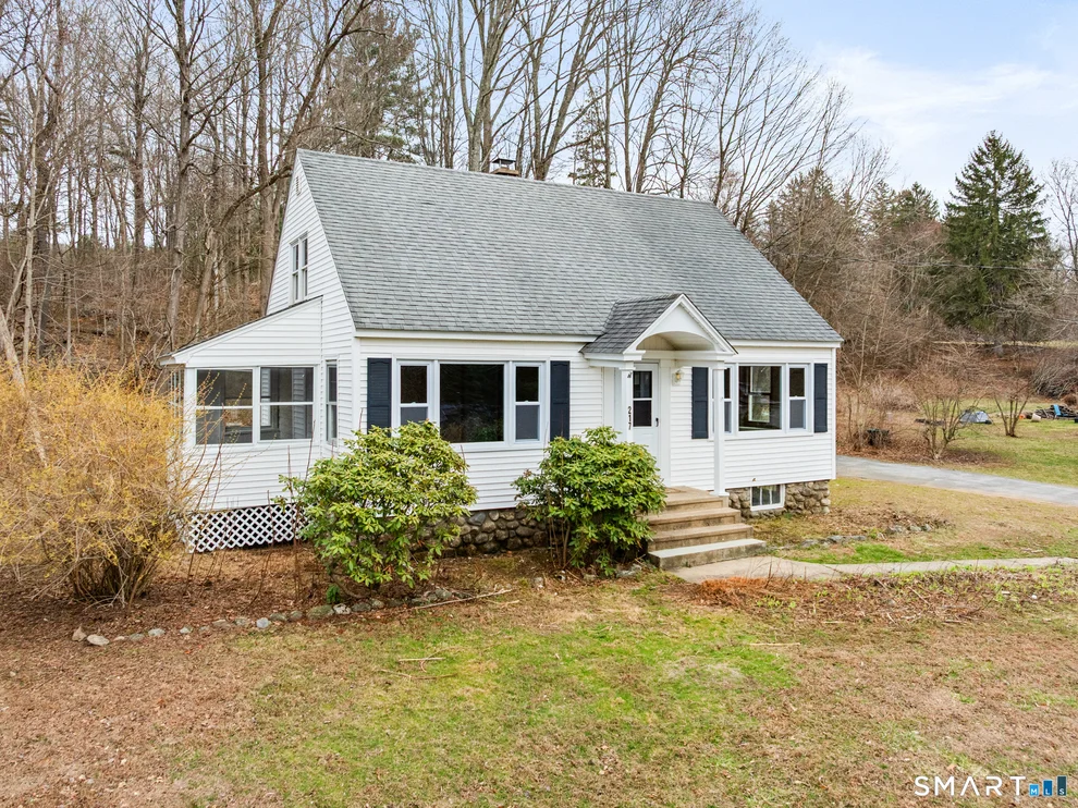 Unit for sale at 217 Waterbury Road, Naugatuck, CT 06770