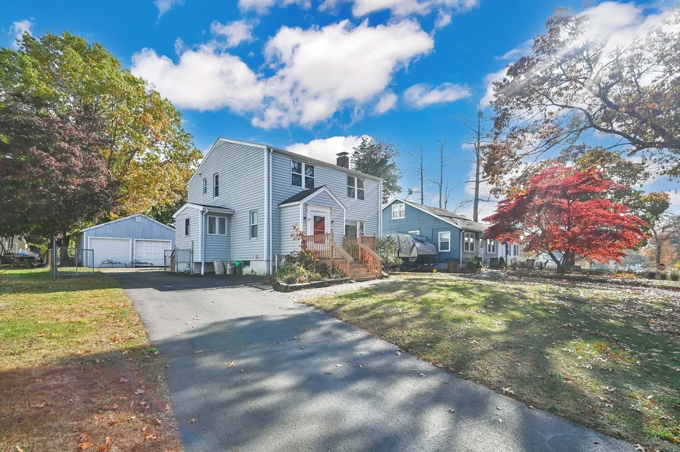 Unit for sale at 92 Dewey Avenue, East Haven, CT 06512