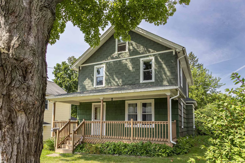 Unit for sale at 26 Cumberland Street, Manchester, CT 06042