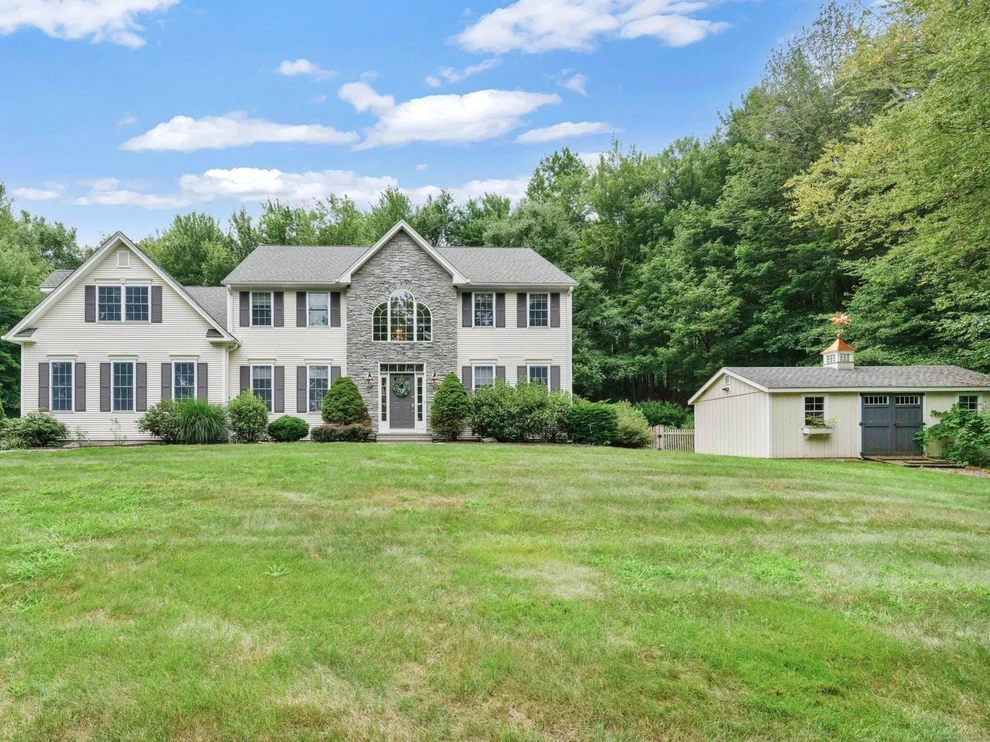Unit for sale at 1 Cider Mill Heights, Granby, CT 06060