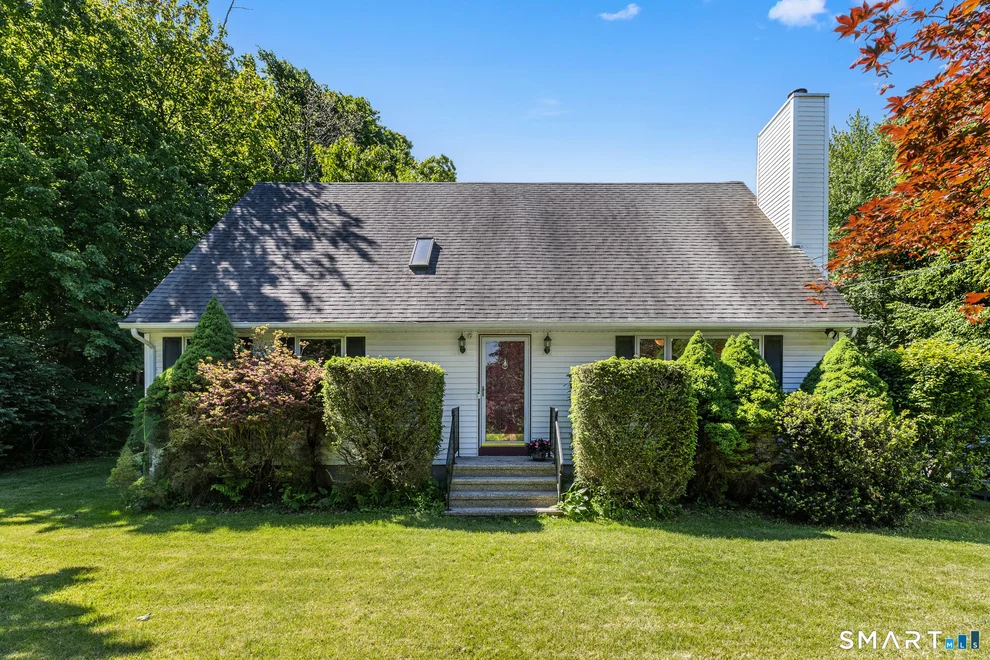 Unit for sale at 9 Gilead Road, Andover, CT 06232