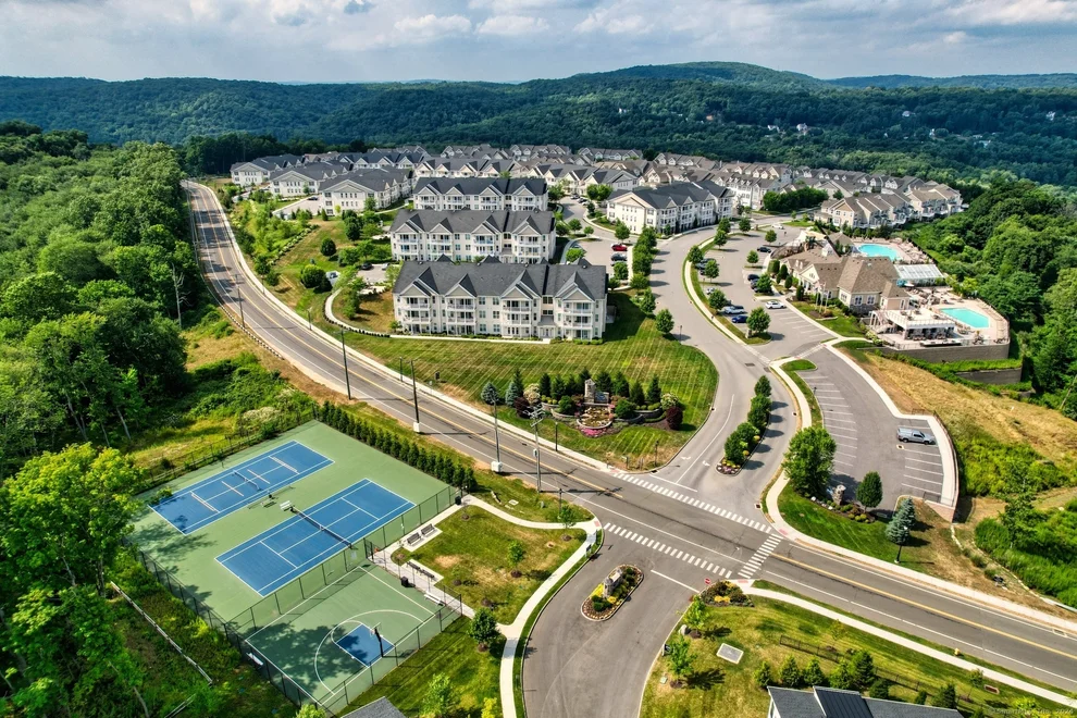 Unit for sale at 202 Center Meadow Lane, Danbury, CT 06810