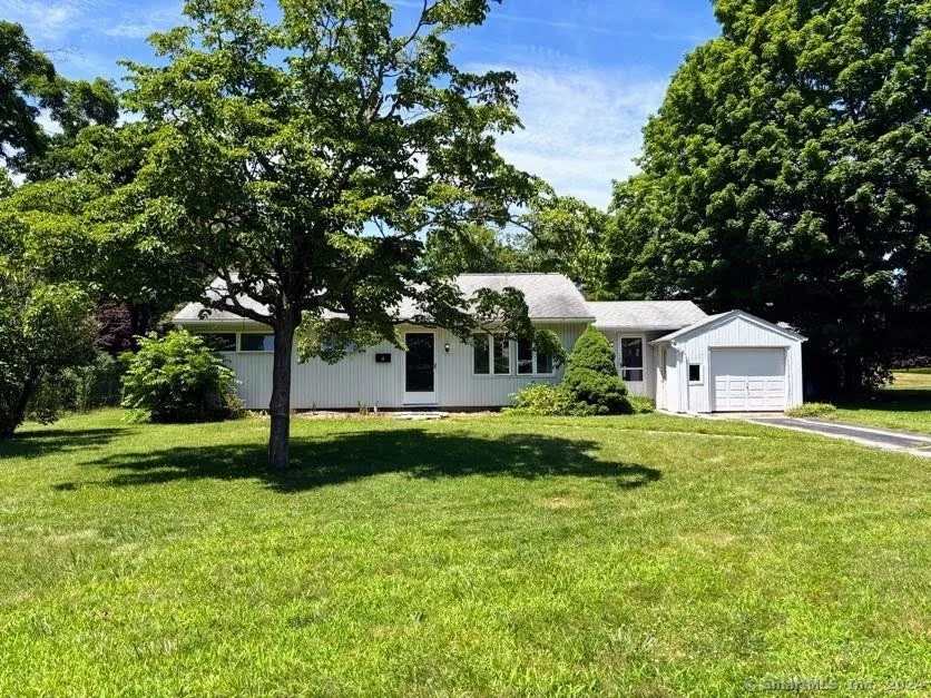 Unit for sale at 8 Jones Lane, Deep River, CT 06417