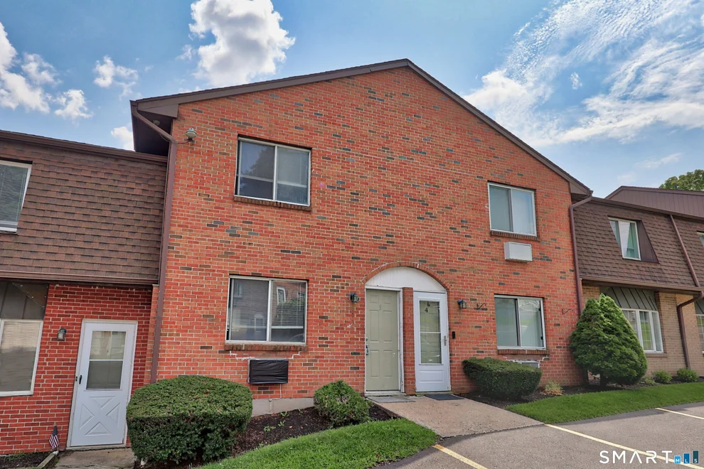 Unit for sale at 909 Hamilton Avenue, Waterbury, CT 06706