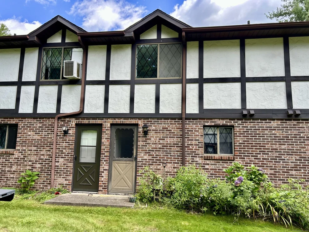 Unit for sale at 2 Branch Road, Thomaston, CT 06787