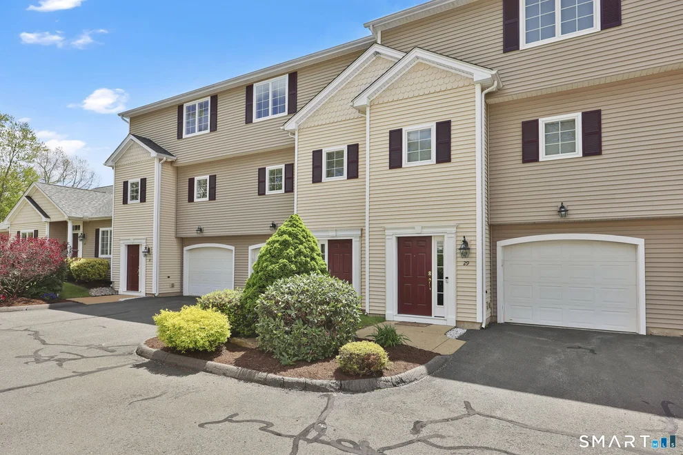 Unit for sale at 1158 Hartford Turnpike, Vernon, CT 06066