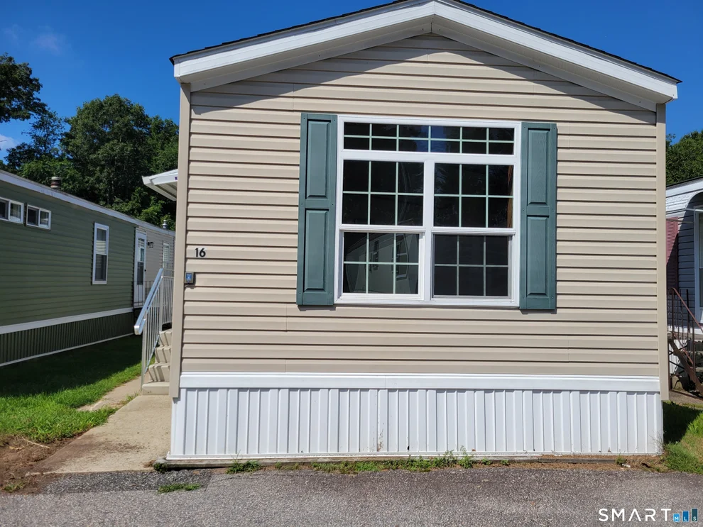Unit for sale at 1290 North Road, Groton, CT 06340