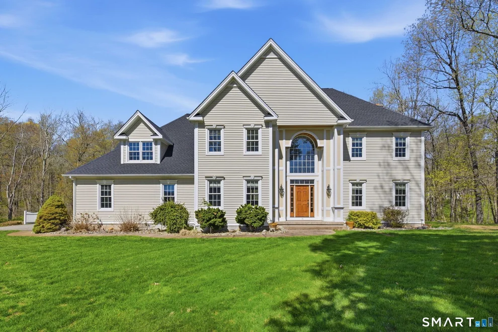 Unit for sale at 14 Joshua Lane, Coventry, CT 06238