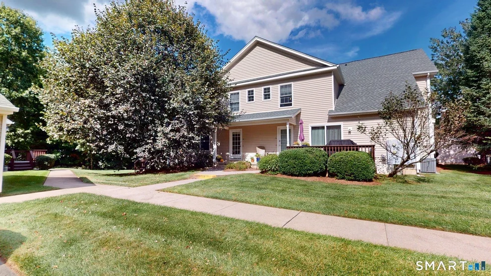 Unit for sale at 6 Reggie Way, East Windsor, CT 06016
