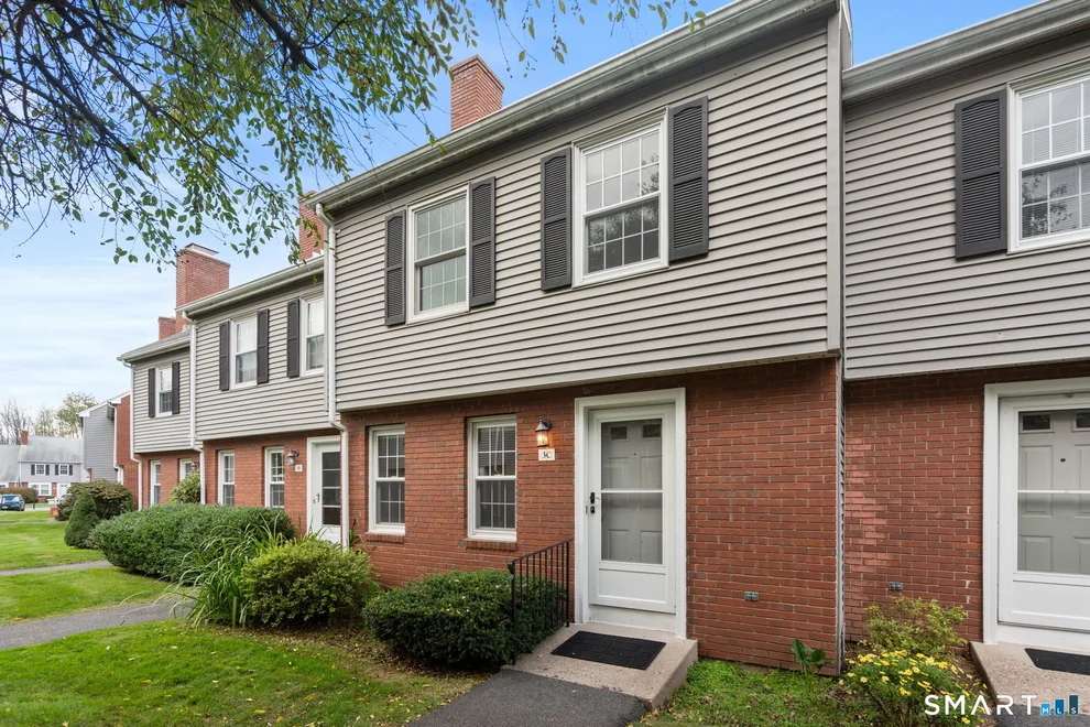 Unit for sale at 3 Barrington Drive, Wethersfield, CT 06033