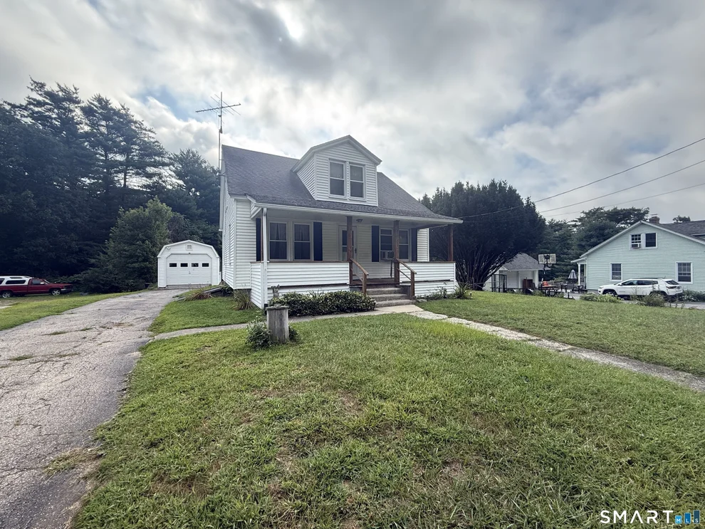 Unit for sale at 133 Church Street, Thompson, CT 06277