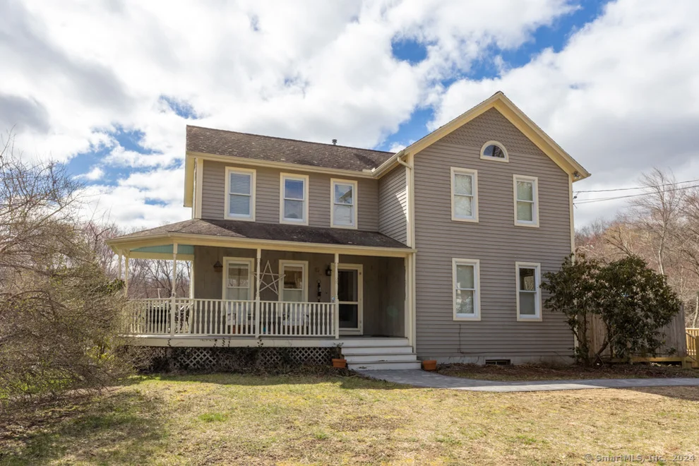 Unit for sale at 25 Deep Hollow Road, Chester, CT 06412