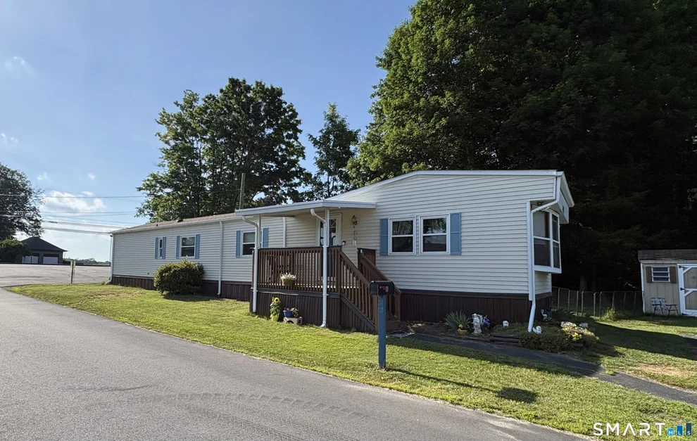Unit for sale at 8 Erin Drive, Plainfield, CT 06374