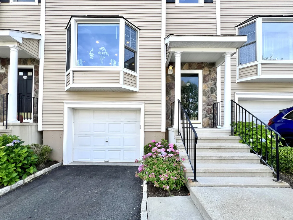 Unit for sale at 15 Scuppo Road, Danbury, CT 06811