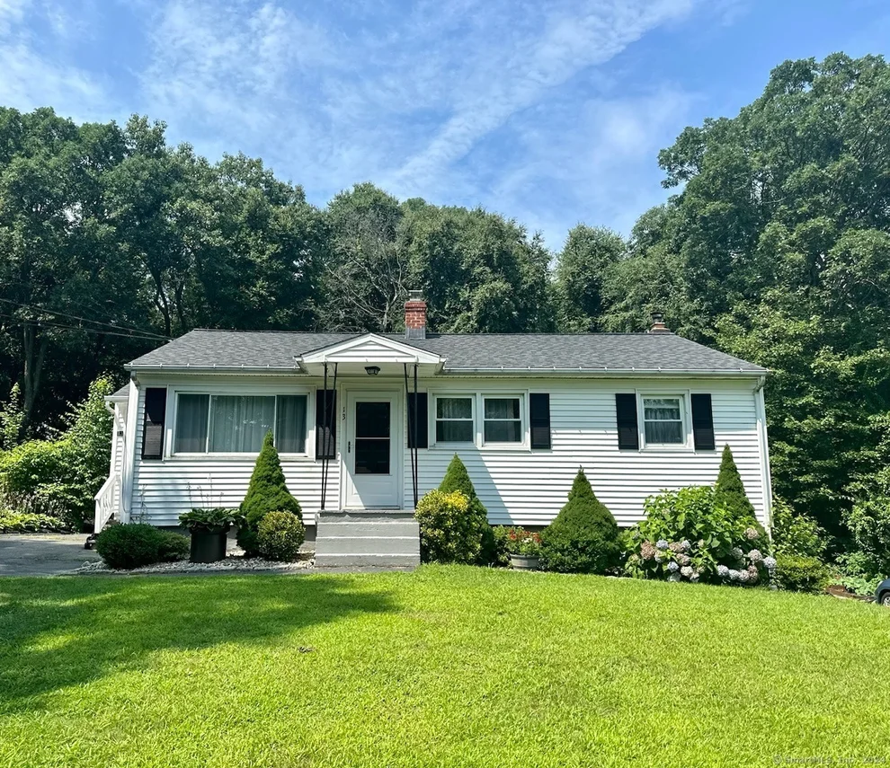 Unit for sale at 13 Dorothy Avenue, Prospect, CT 06712