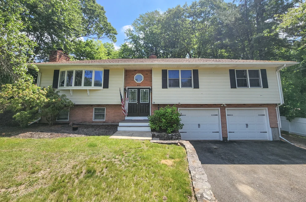 Unit for sale at 461 Candee Road, Naugatuck, CT 06770