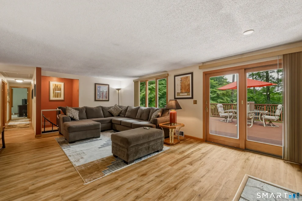 Unit for sale at 30 Grant Hill Road, Bloomfield, CT 06002