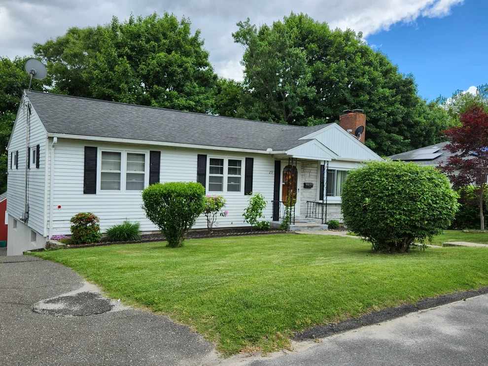 Unit for sale at 29 RESTWOOD Drive, Waterbury, CT 06705